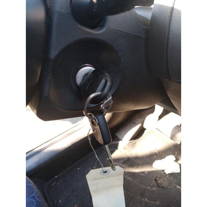 Porte avant gauche FORD FIESTA 5 Photo n°11