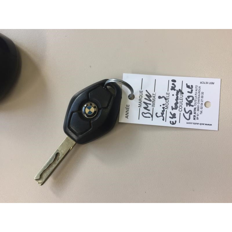 Feu arriere secondaire droit (feux) BMW SERIE 3 E46 Photo n°4
