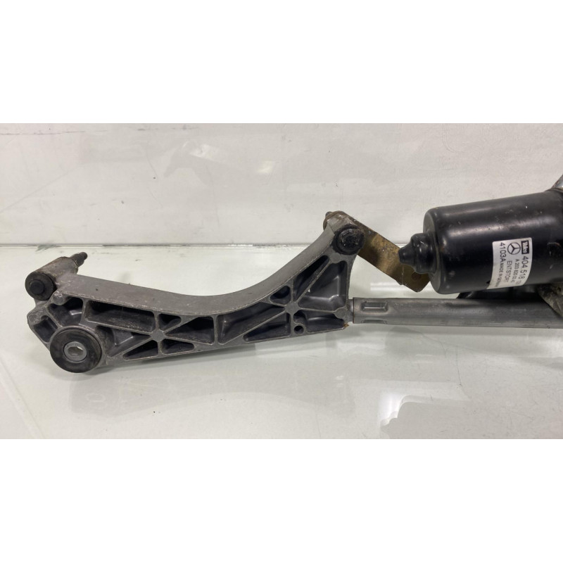 Moteur essuie glace avant MERCEDES CLASSE C 203 Photo n°4