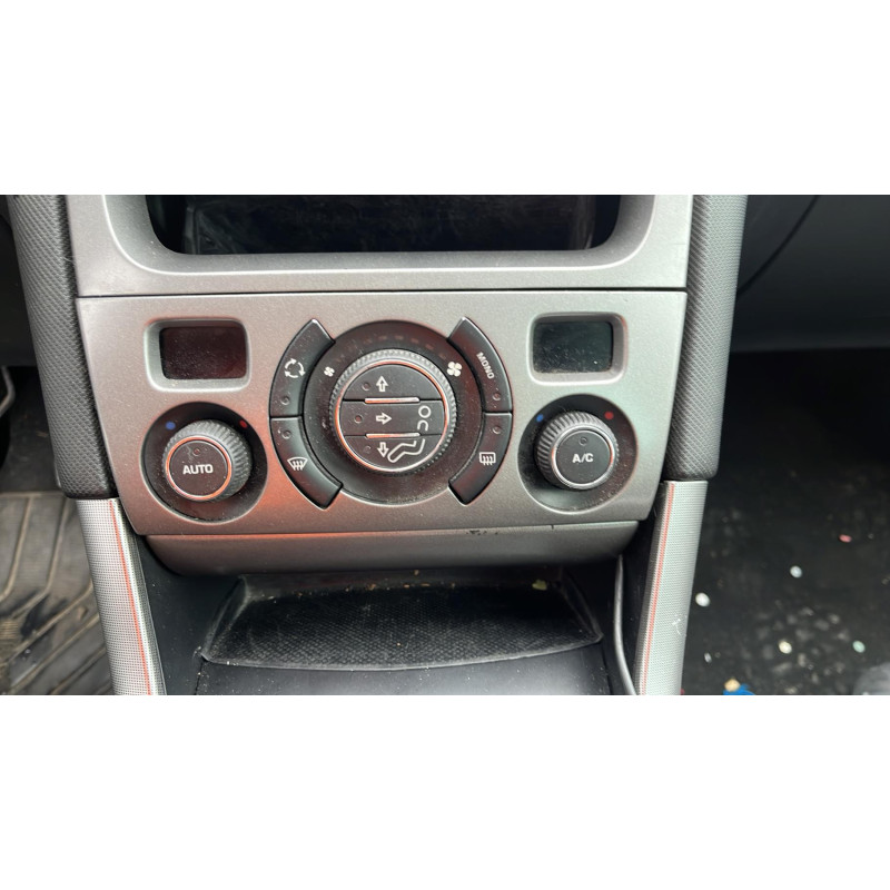 Pretensionneur de ceinture avant droit PEUGEOT 308 1 SW Photo n°7