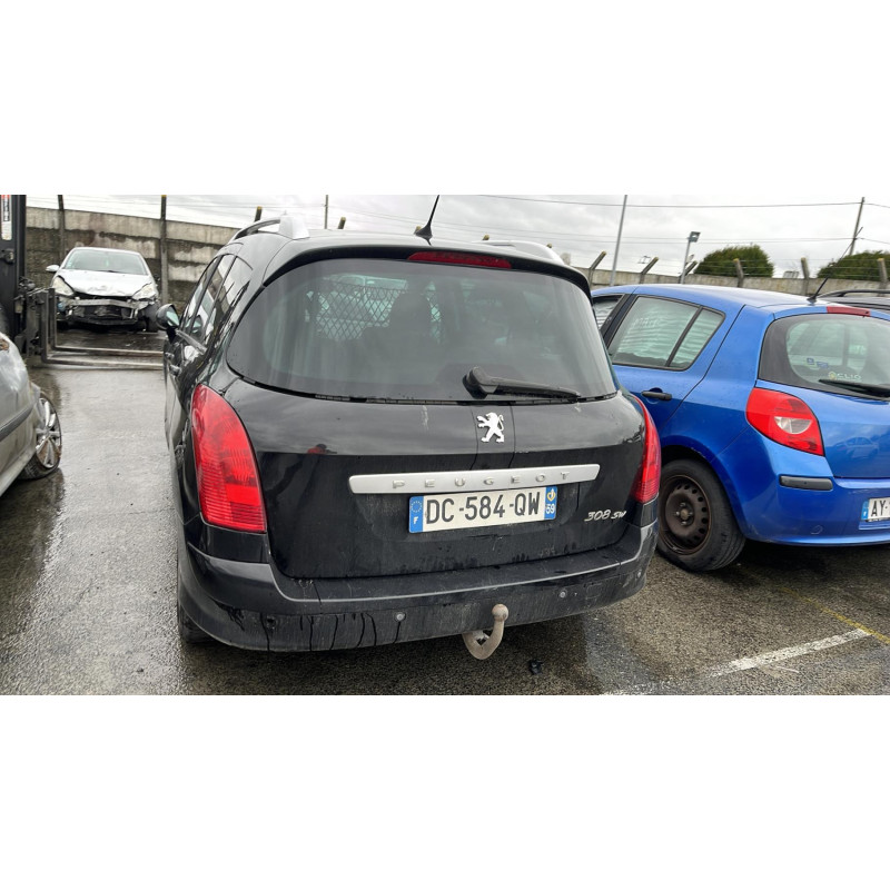 Pretensionneur de ceinture avant droit PEUGEOT 308 1 SW Photo n°10