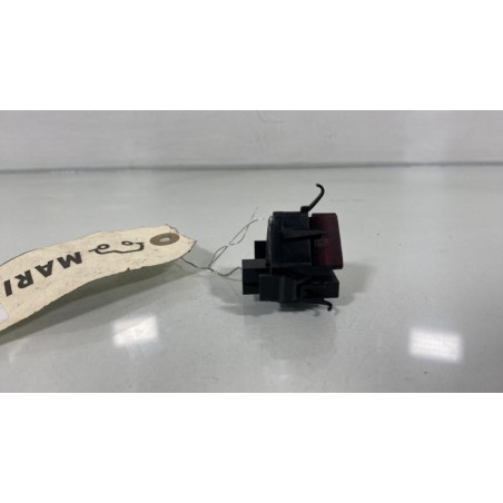 Bouton de warning MERCEDES CLASSE A 169