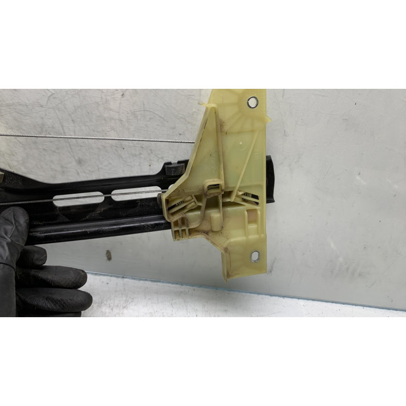 Leve vitre electrique arriere gauche CITROEN C4 PICASSO 2 Photo n°2