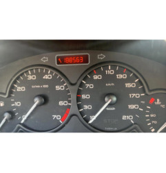 Pretensionneur de ceinture avant droit PEUGEOT 206