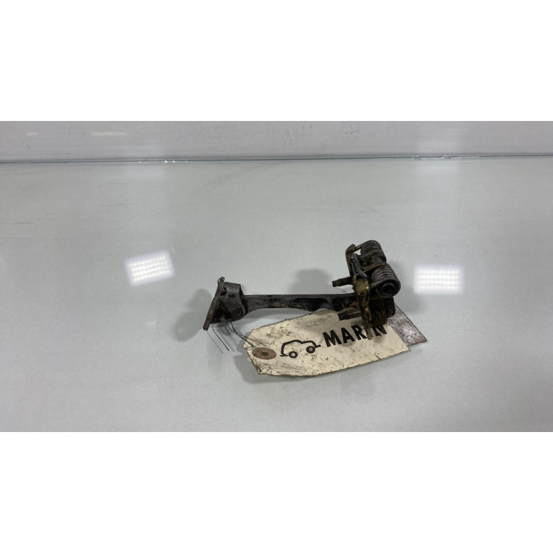 Arret de porte avant droit CITROEN XSARA PICASSO Photo n°3