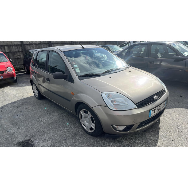 Capot FORD FIESTA 5 Photo n°10