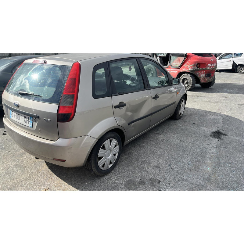 Capot FORD FIESTA 5 Photo n°13