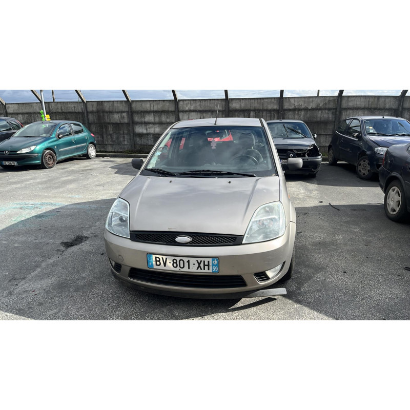 Capot FORD FIESTA 5 Photo n°14