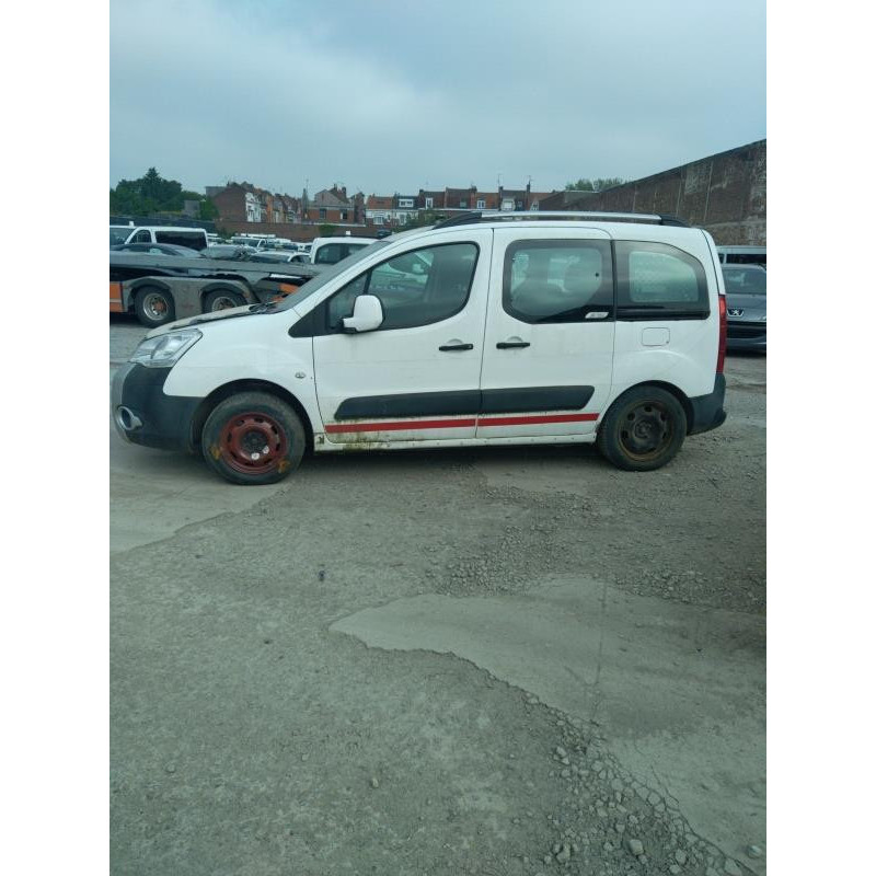 Interrupteur de leve vitre avant gauche CITROEN BERLINGO 2 Photo n°13