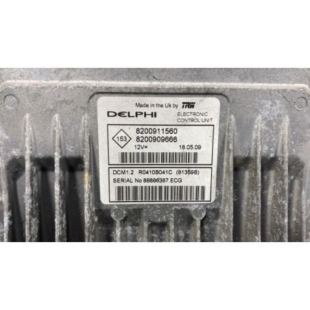 Calculateur moteur RENAULT CLIO 3 Photo n°1