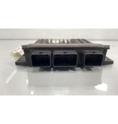 Calculateur moteur RENAULT CLIO 3