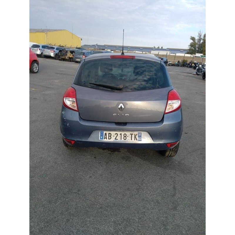 Calculateur moteur RENAULT CLIO 3 Photo n°10