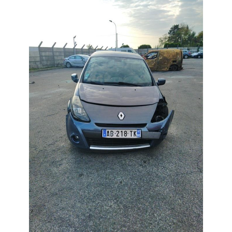Calculateur moteur RENAULT CLIO 3 Photo n°12