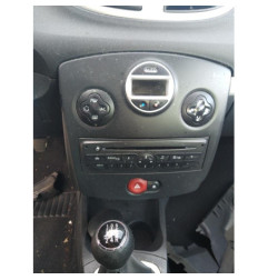 Calculateur moteur RENAULT CLIO 3