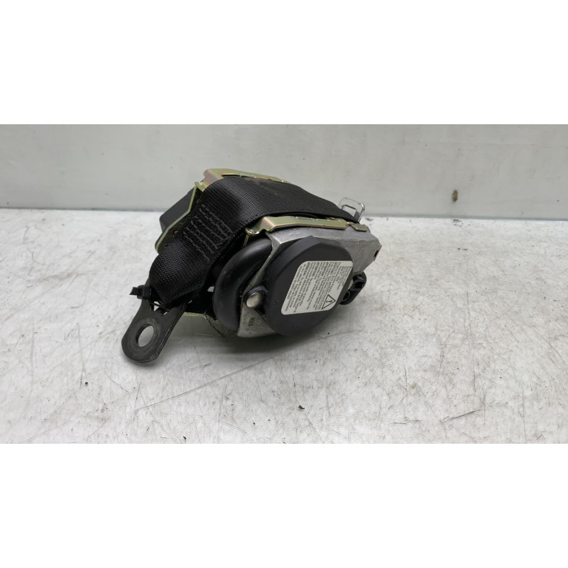 Pretensionneur de ceinture arriere droit MERCEDES CLASSE A 168 Photo n°1