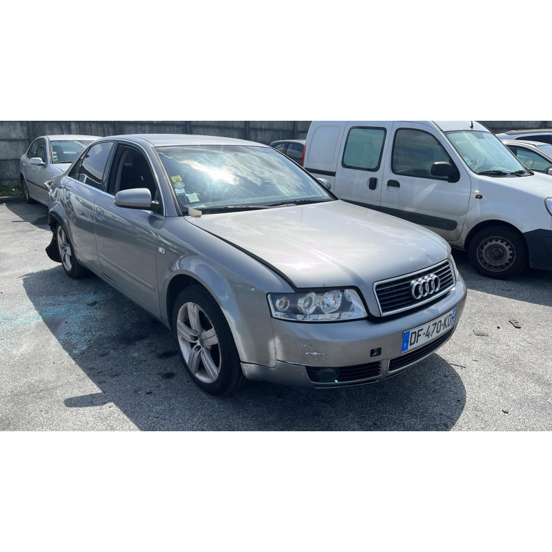 Anti brouillard droit (feux) AUDI A4 2 Photo n°9