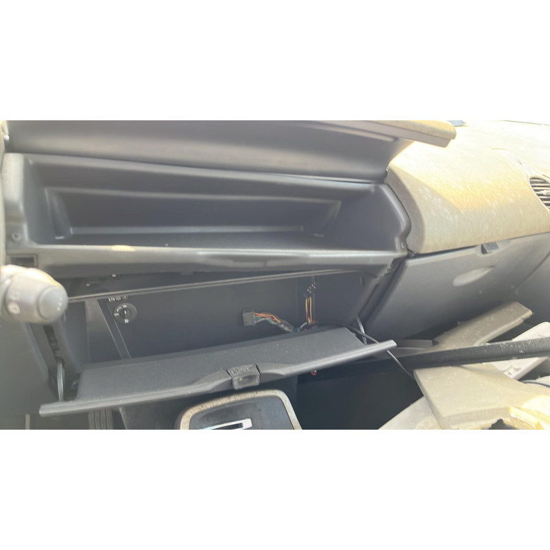 Custode arriere droit (porte) RENAULT GRAND ESPACE 4 Photo n°8