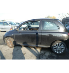 Feu arriere stop central NISSAN MICRA 3