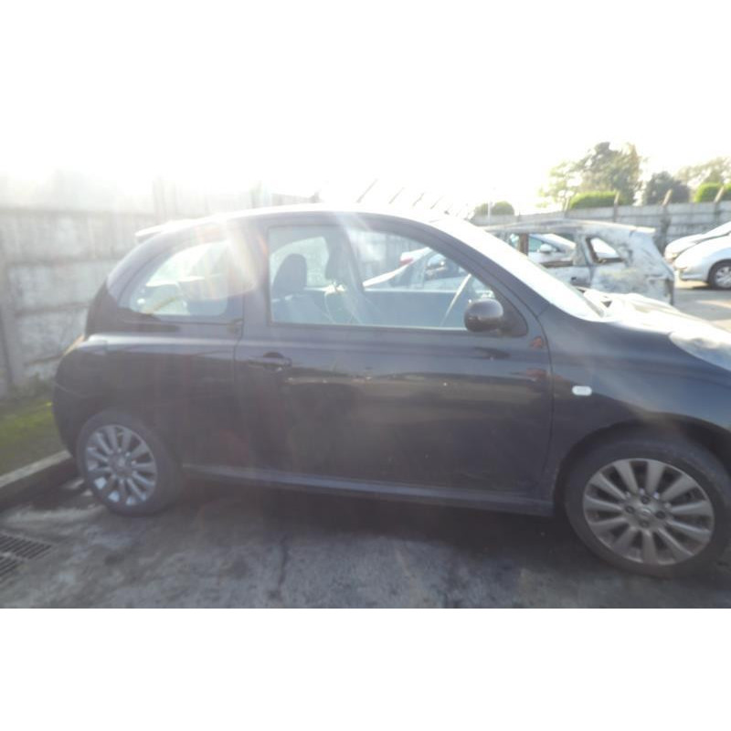 Feu arriere stop central NISSAN MICRA 3 Photo n°15