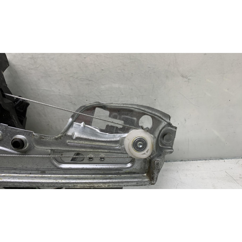 Leve vitre electrique arriere droit RENAULT MEGANE 4 Photo n°2