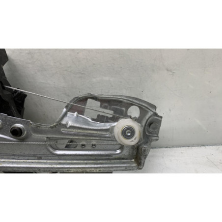 Leve vitre electrique arriere droit RENAULT MEGANE 4