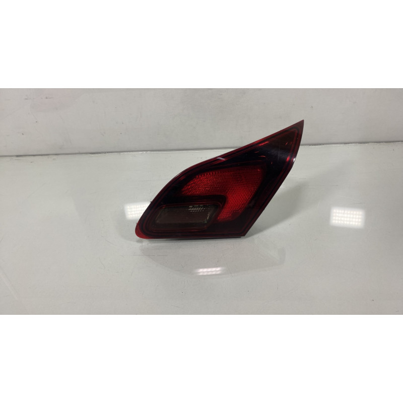 Feu arriere secondaire droit (feux) OPEL ASTRA J Photo n°1