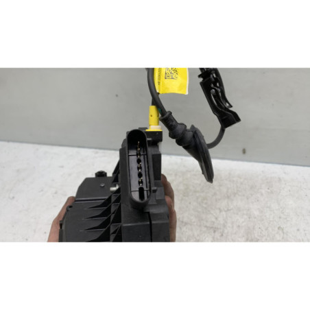 Serrure arriere droit FORD ECOSPORT