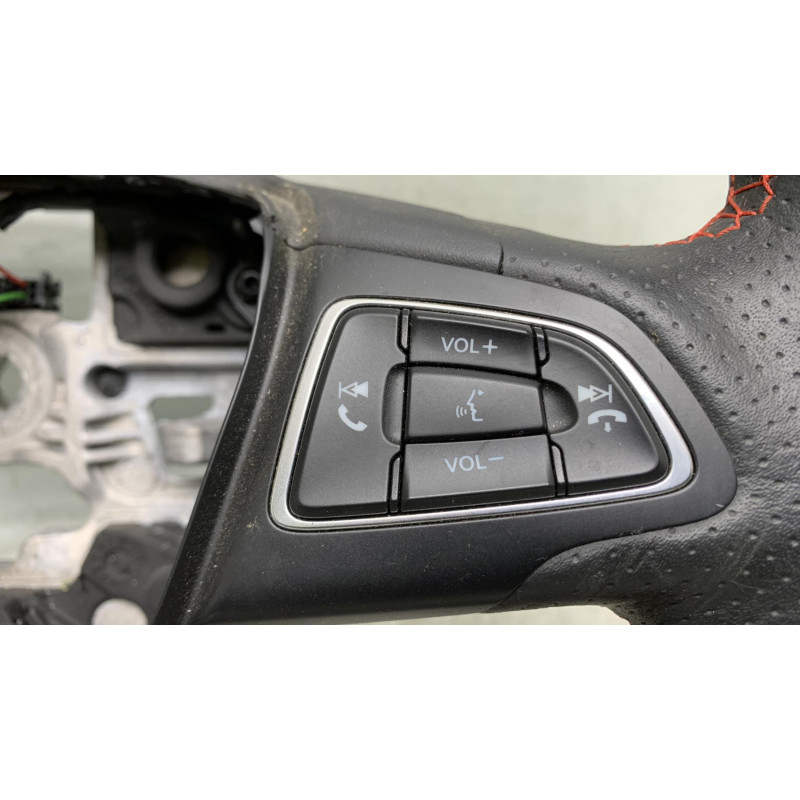 Volant FORD ECOSPORT Photo n°3