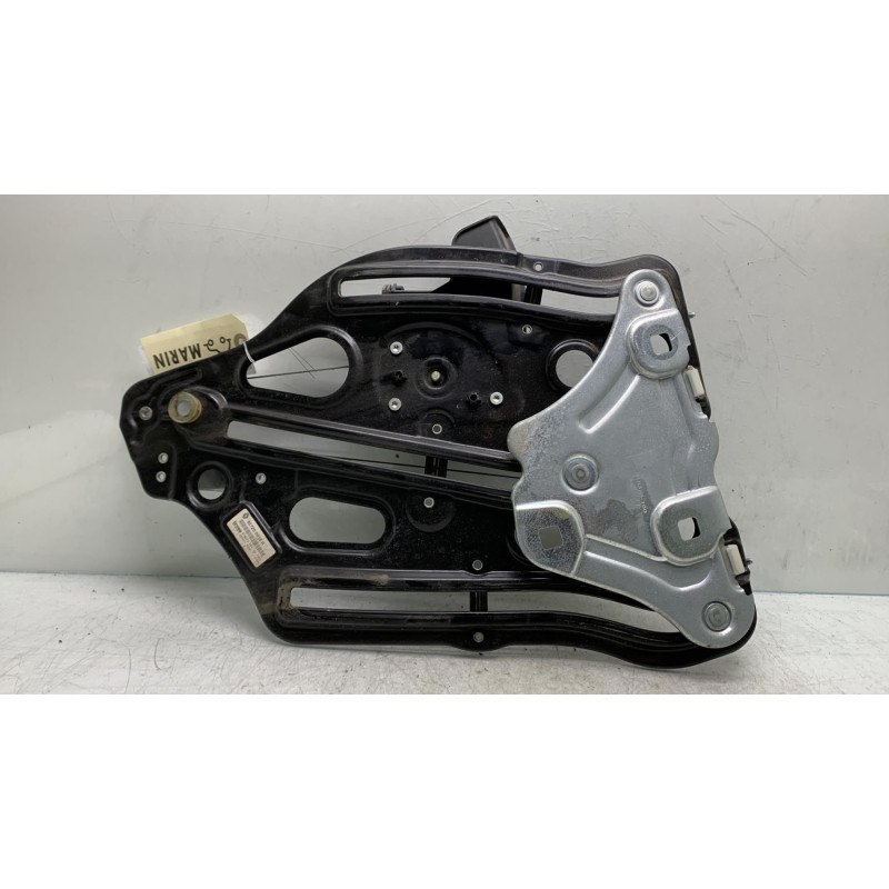 Leve vitre electrique arriere droit RENAULT MEGANE 3 Photo n°3