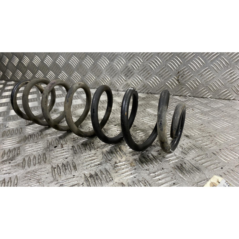 Ressort de suspension arriere gauche RENAULT MEGANE 3 Photo n°3