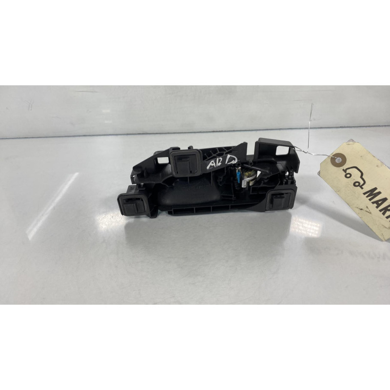 Poignee interieur arriere droit PEUGEOT 308 2 Photo n°1