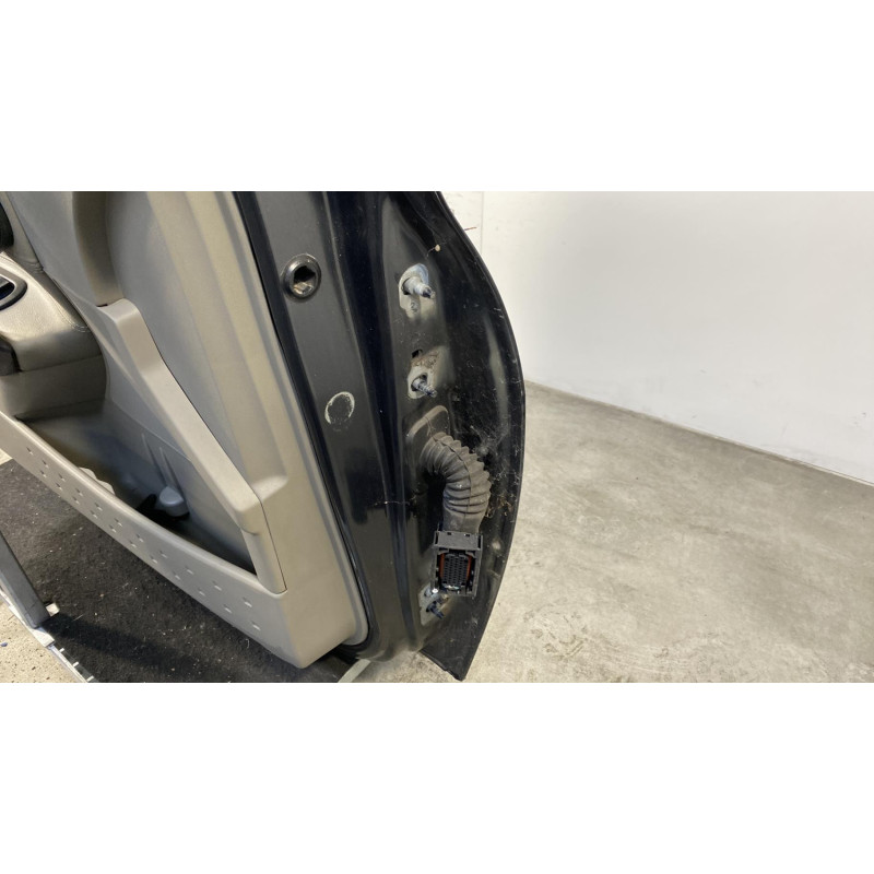 Porte avant gauche RENAULT MEGANE 2 Photo n°3