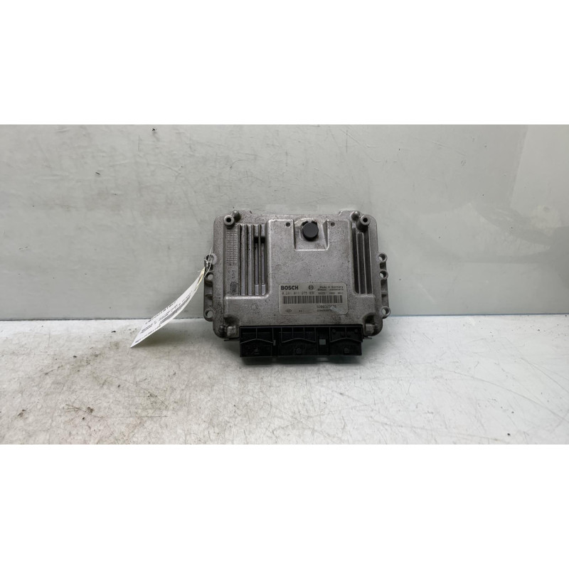 Calculateur moteur RENAULT MEGANE 2 Photo n°2