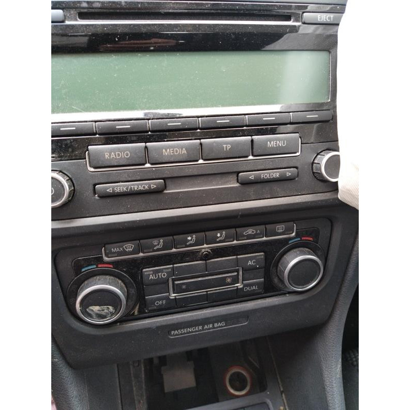 Vitre avant gauche VOLKSWAGEN GOLF 6 Photo n°6