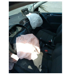 Vitre avant gauche VOLKSWAGEN GOLF 6