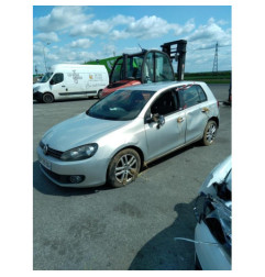 Vitre avant gauche VOLKSWAGEN GOLF 6