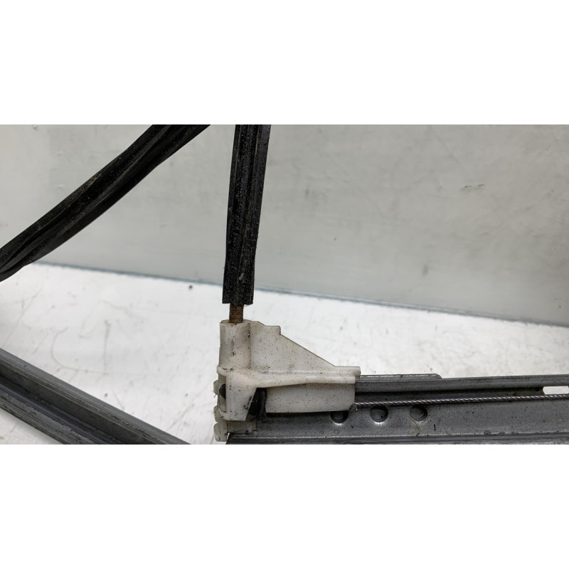Leve vitre electrique avant droit RENAULT ESPACE 4 Photo n°4