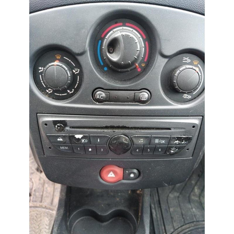 Porte arriere gauche RENAULT CLIO 3 Photo n°17