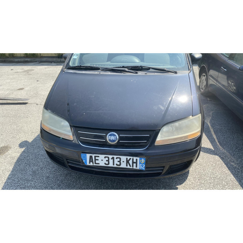 Capot FIAT IDEA Photo n°13