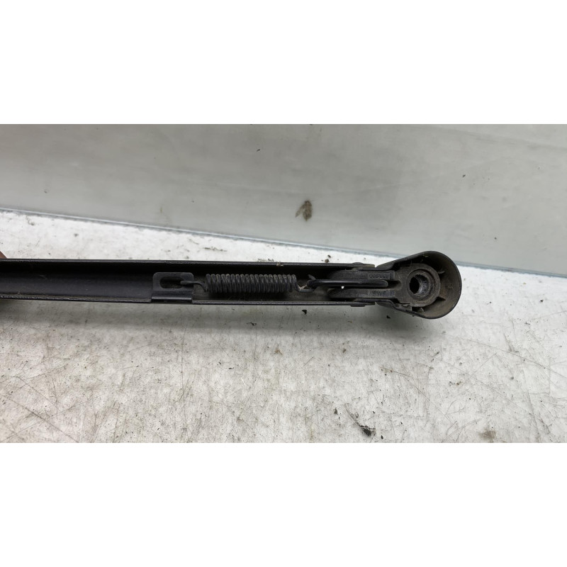 Bras essuie glace arriere BMW SERIE 1 E81 Photo n°3