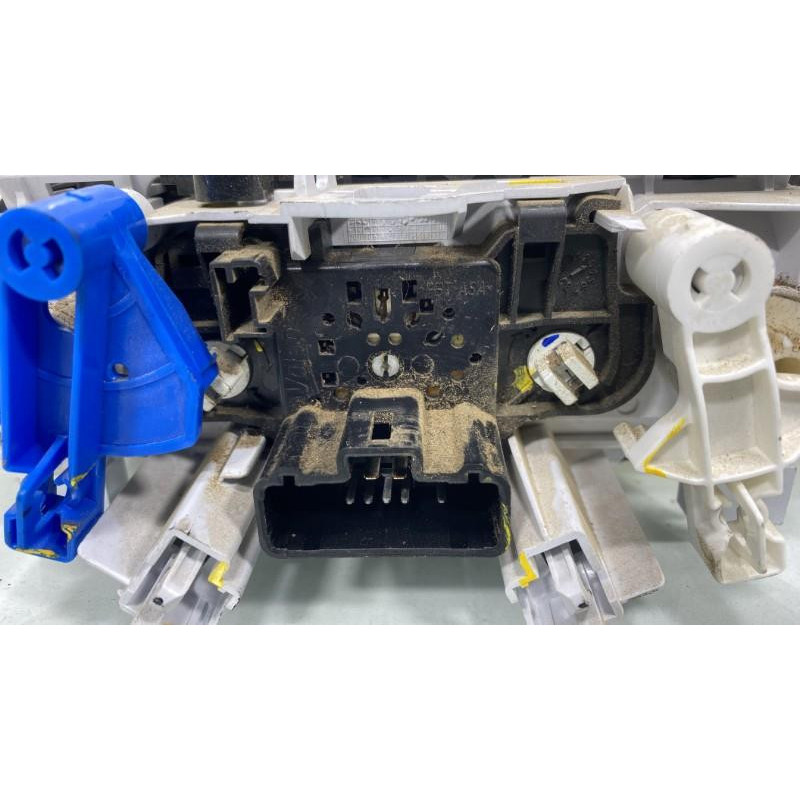 Commande chauffage DACIA DUSTER 1 Photo n°3