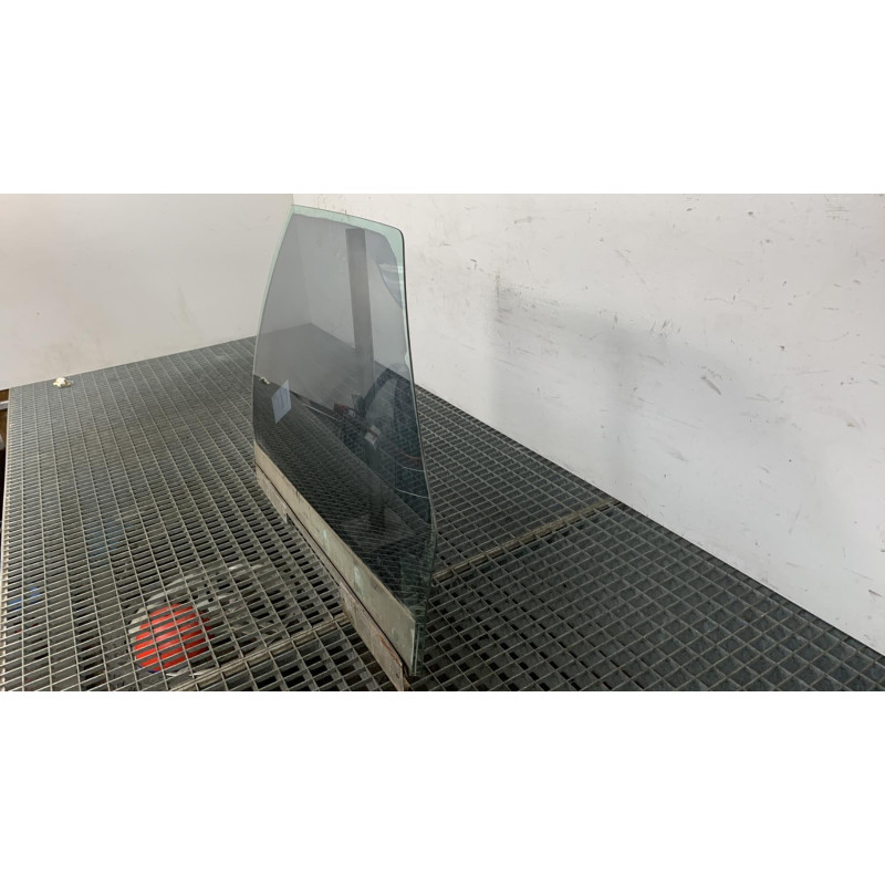 Vitre arriere gauche RENAULT SAFRANE Photo n°3