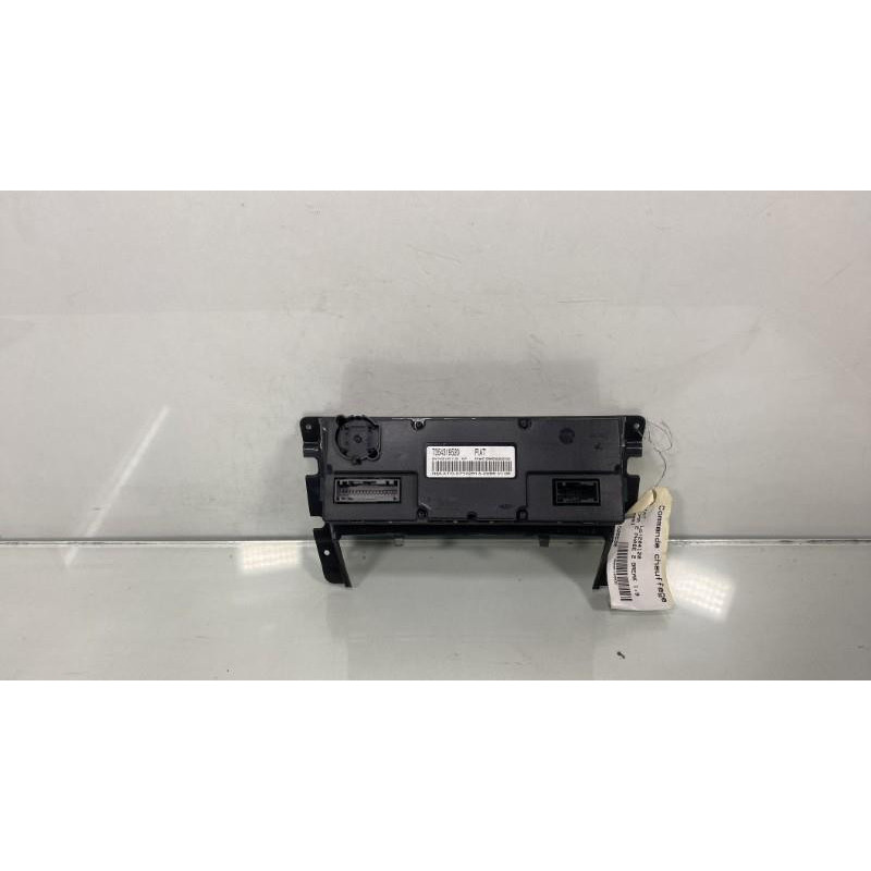 Commande chauffage FIAT CROMA 2 Photo n°1