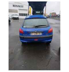 Calculateur moteur PEUGEOT 206
