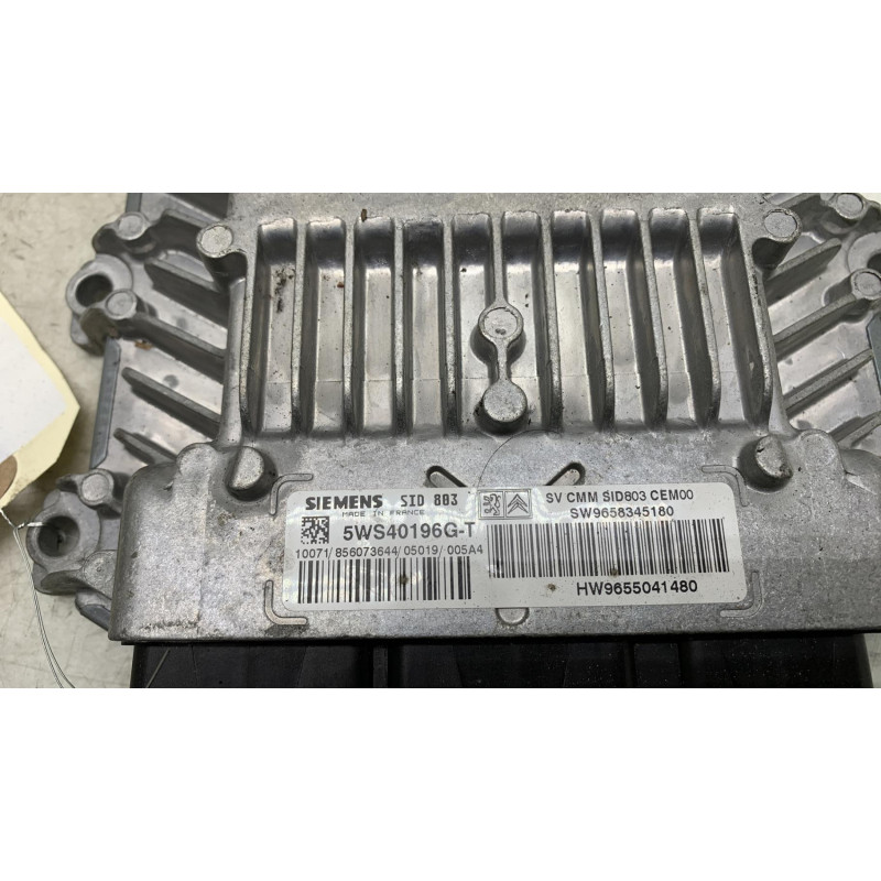 Calculateur moteur PEUGEOT 407 Photo n°3