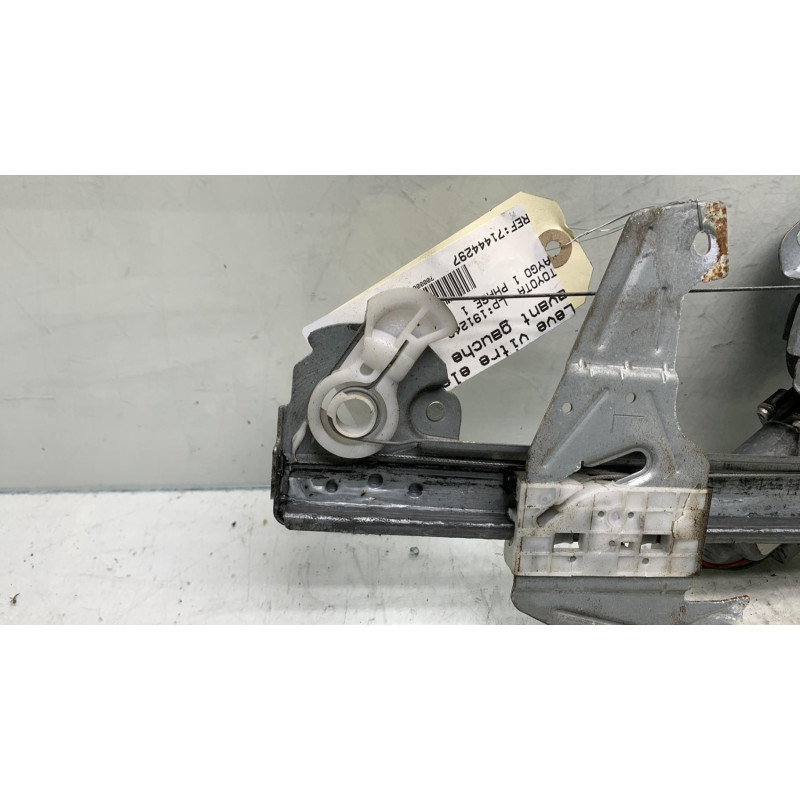 Leve vitre electrique avant gauche TOYOTA AYGO 1 Photo n°3