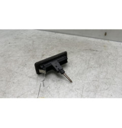 Bouton de coffre SKODA FABIA 2 Photo n°1