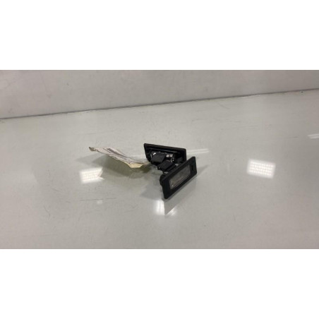 Eclairage de plaque SKODA FABIA 2