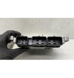 Calculateur moteur RENAULT MEGANE 3