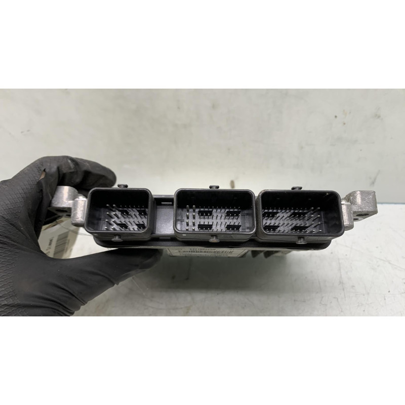 Calculateur moteur RENAULT MEGANE 3 Photo n°2
